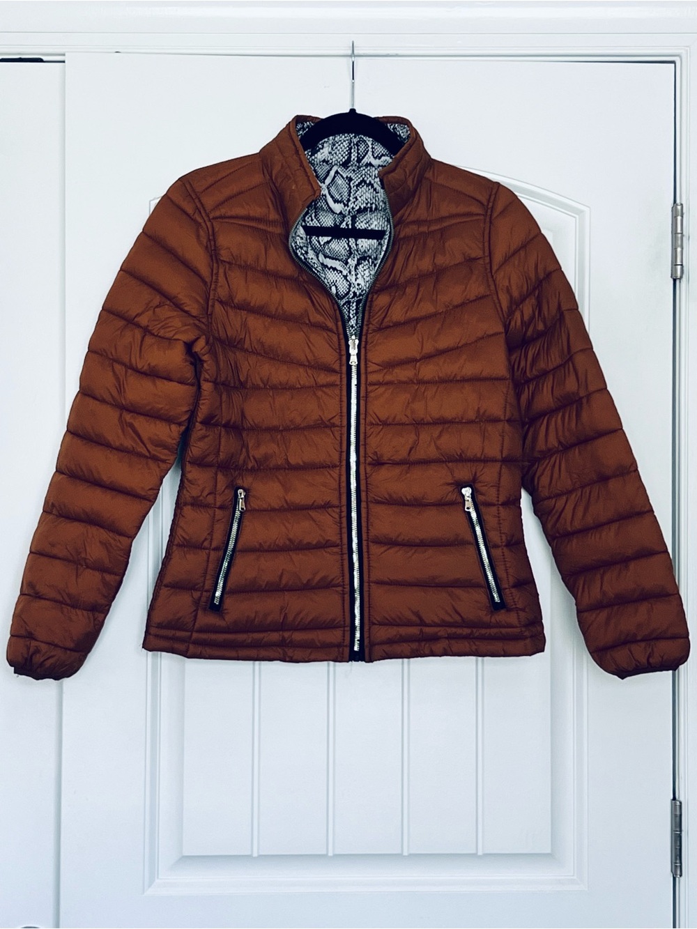 Special One Lightweight Reversible Puffer Jacket Chestnut and Snake Print Size M
